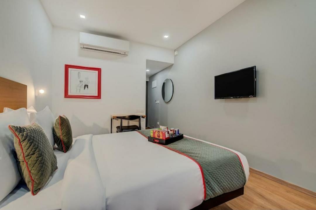 Hotel Town Plaza Pune Luaran gambar